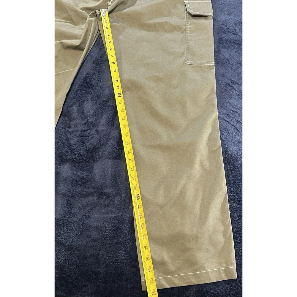 True Religion Cargo Pants Men 38x33 Kalamata Green White Stitch Straight Leg